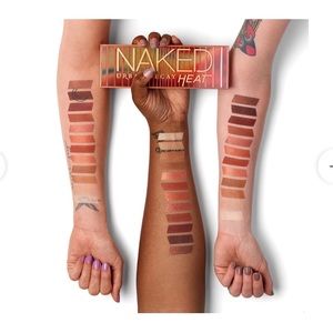 URBAN DECAY ‘HEAT’ NAKED EYESHADOW PALETTE